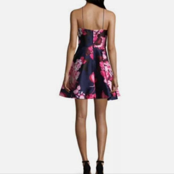 Navy/ Pink Halter Fit and Flare Mini Dress Prom/ Party Floral Satin NWT Sz 11 - Picture 2 of 8